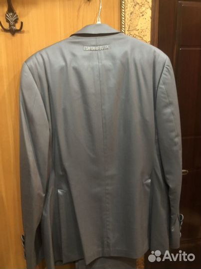 Мужской классический костюм серый 44-46 рост 180