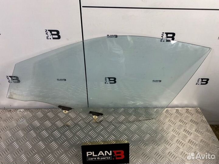 Стекло двери переднее левое Toyota Carina E 1992