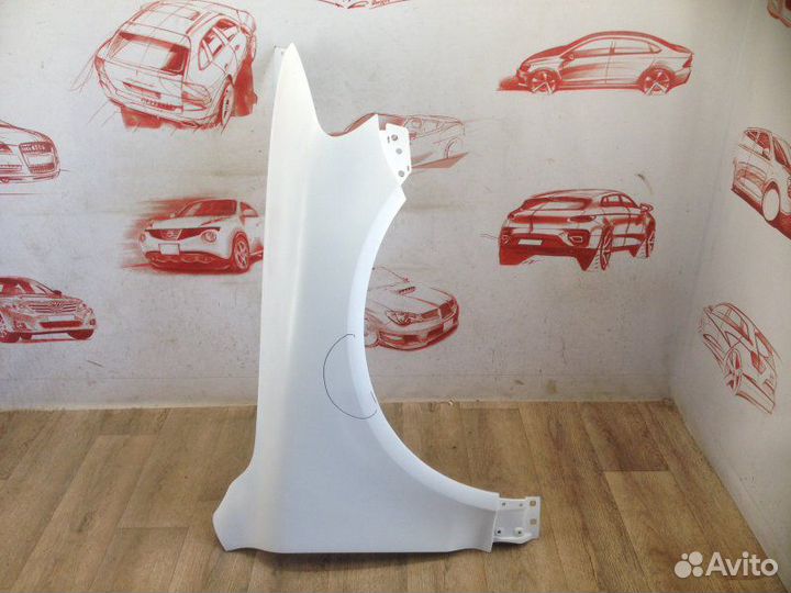 Крыло переднее правое Volkswagen Touareg 2002-2006