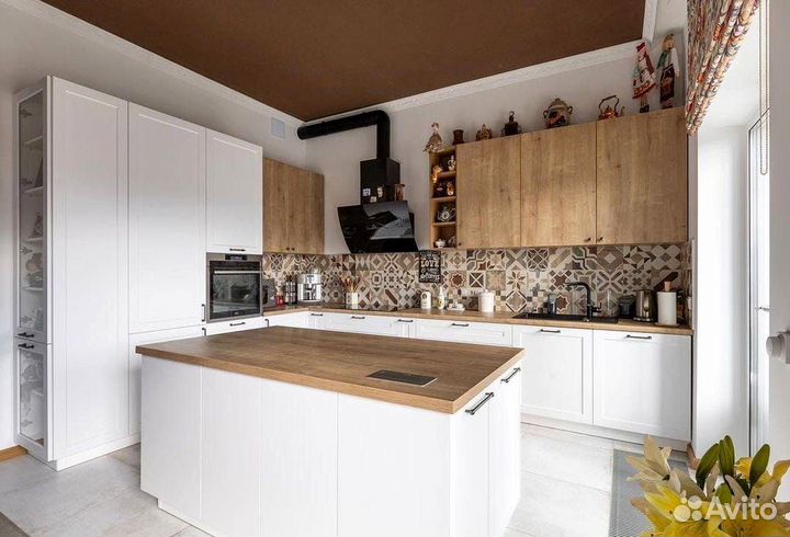 Кухня на заказ с островом