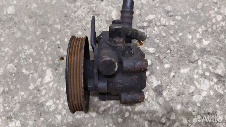 Насос гур Ниссан пульсар, альмера н15 ga14de