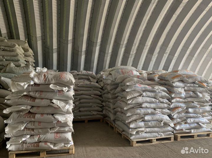 Комбикорма, корма, кормовые добавки