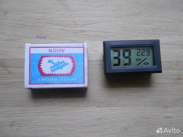 Термометр - гигрометр