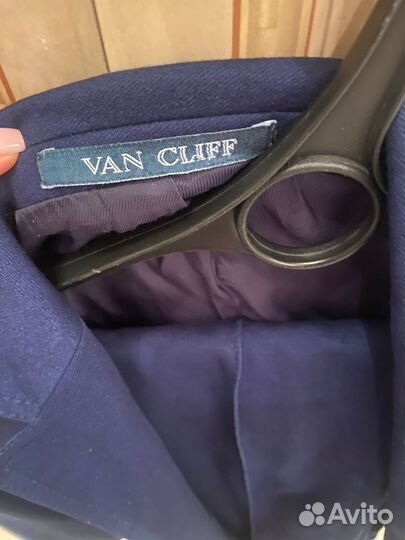 Школьный костюм