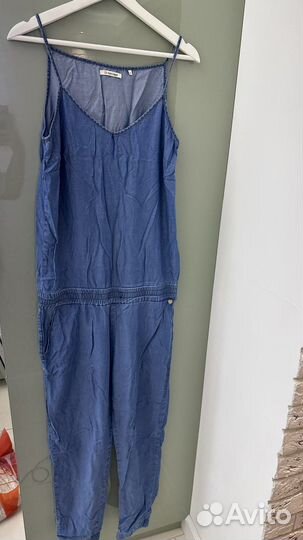 Комбинезон женский