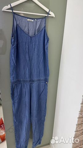 Комбинезон женский