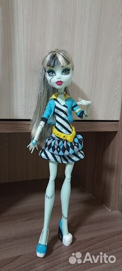 Кукла монстр хай