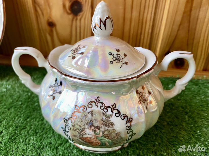 Сервиз Мадонна ГДР Предметы Сахарница Масленка