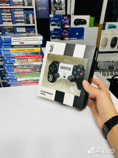 PS4 Геймпад DualShock 4 Juventus