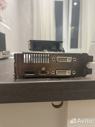 Видеокарта AMD Radeon 5700 1Gb