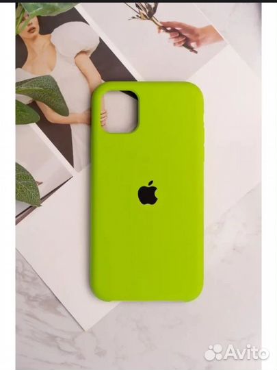 Чехлы на телефон iPhone 11