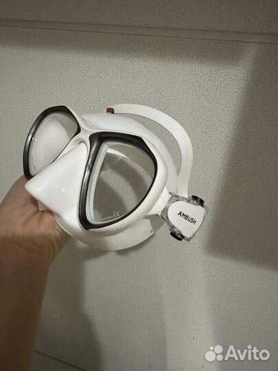 Очки для плавания