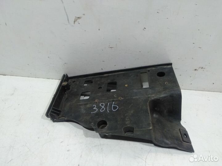 Крепление АКБ ) Ленд Ровер Дискавери 3