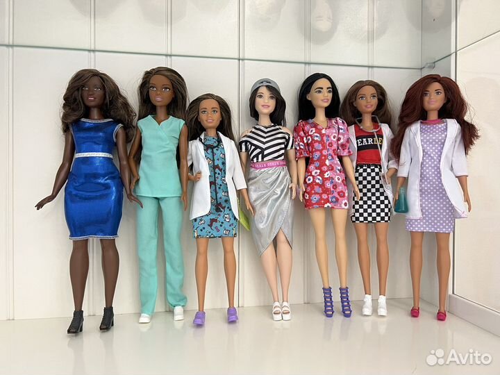 Кукла барби barbie fashionistas профессии