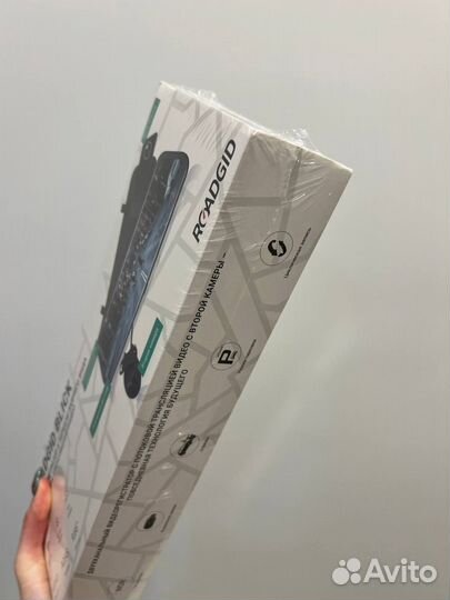 Видеорегистратор Новый Roadgid Blick wifi