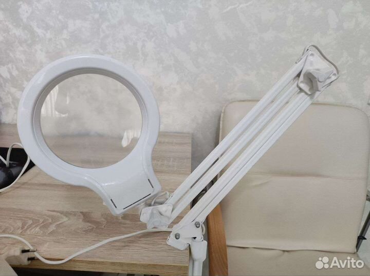 Радиальная лампа с увеличением