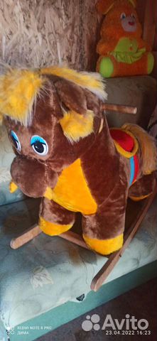 Игрушка качалка лошадь