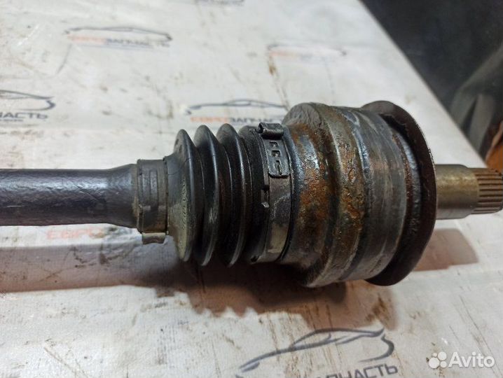 Привод Mercedes-Benz Glk W204 M272E35