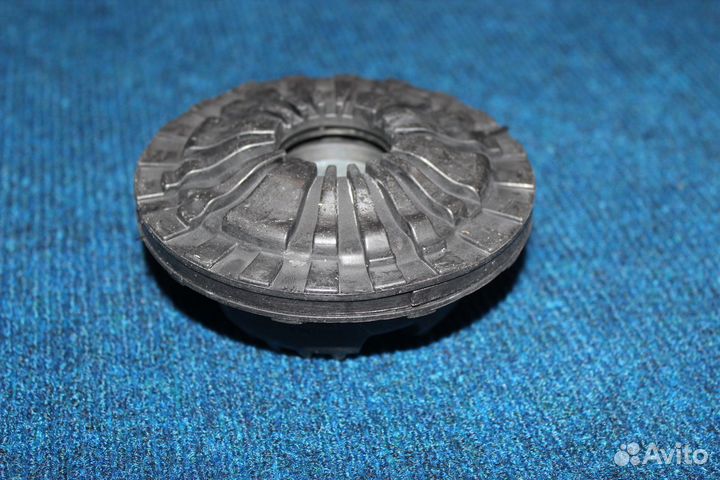 Опора амортизатора переднего Ауди А4 Б8, А5, Ку 5