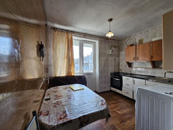 2-к. квартира, 56 м², 5/5 эт.