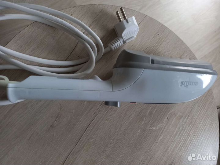 Ручной пароочиститель