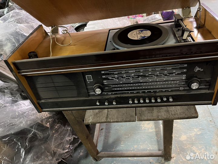 Радиола урал 111