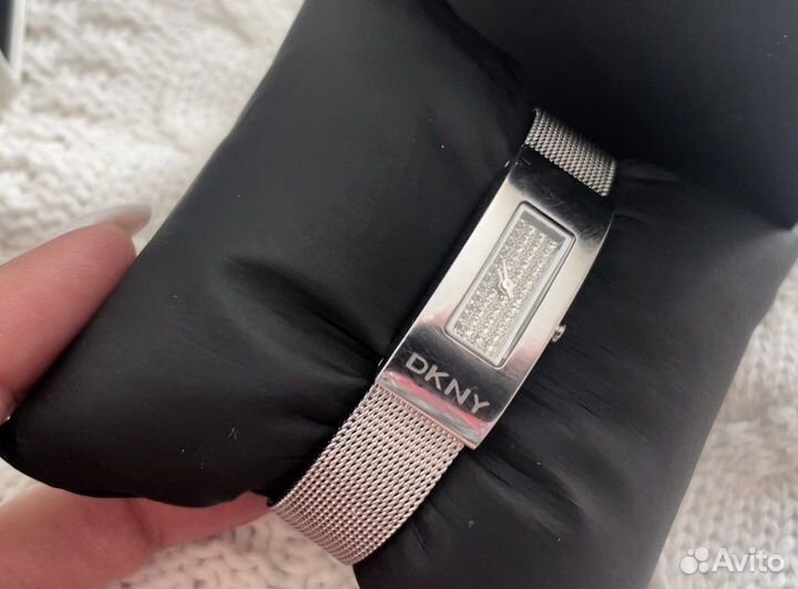 Часы dkny женские