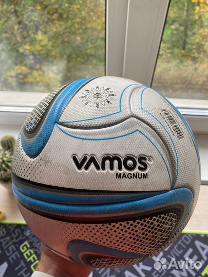 Футбольный мяч vamos