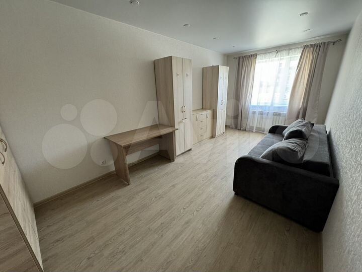 2-к. квартира, 45 м², 1/3 эт.