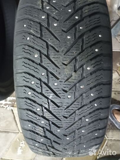 Nokian Tyres Hakkapeliitta 8 SUV 245/50 R20