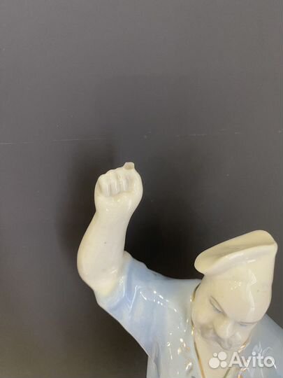 Советские фарфоровые статуэтки под реставрацию