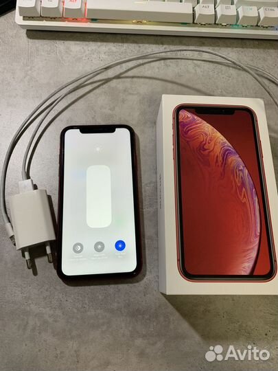 iPhone Xr, 64 ГБ