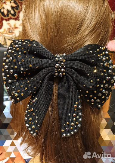 Заколка-автомат бант