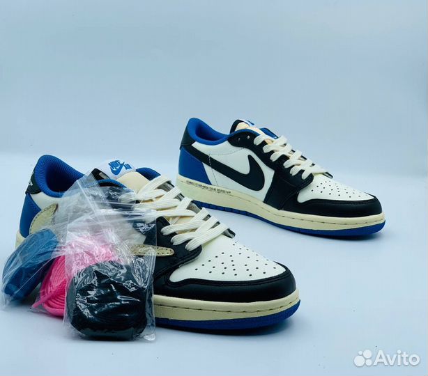 Кроссовки Nike air force 1 travis scott fragment