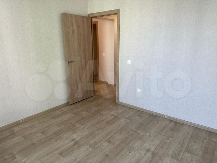 2-к. квартира, 60,2 м², 14/17 эт.