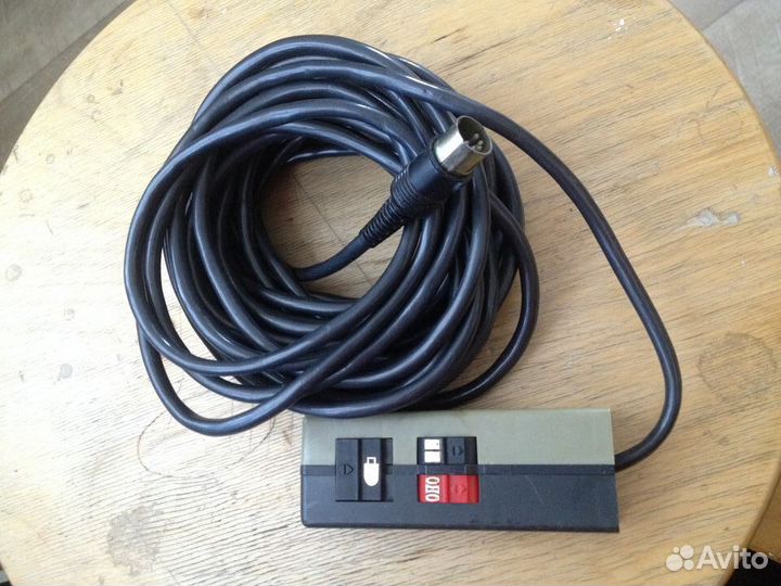 Запчасти и аксессуары для аудиотехники