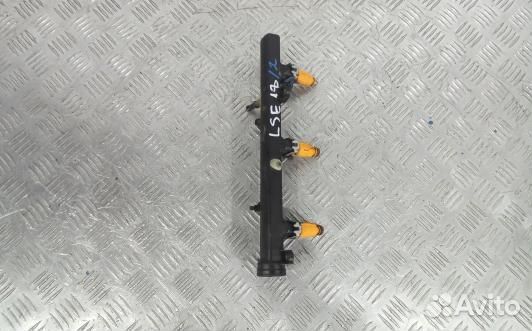 Топливная рампа бензиновая peugeot 406 (LSE18TJ02)