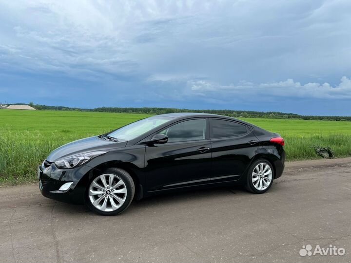 Hyundai Elantra 1.6 AT, 2012, 130 000 км