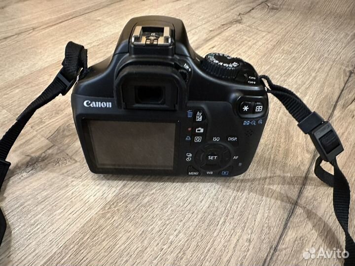 Зеркальный фотоаппарат canon 1100d