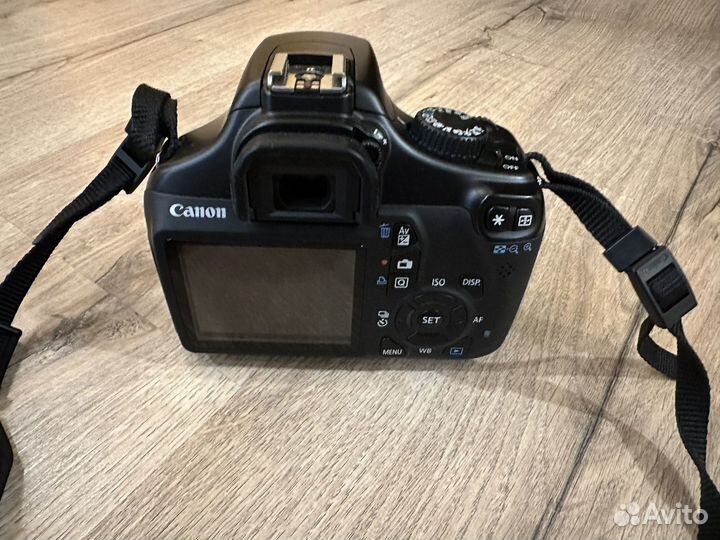 Зеркальный фотоаппарат canon 1100d