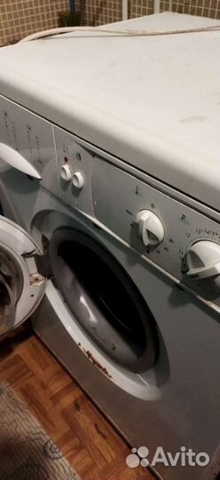 Стиральная машина рабочая