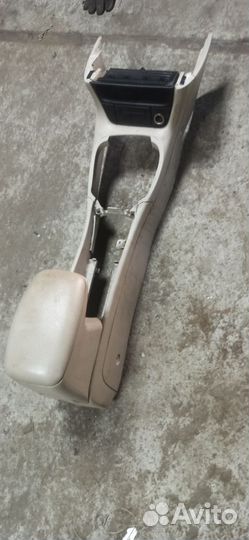 Центральная консоль вектра б