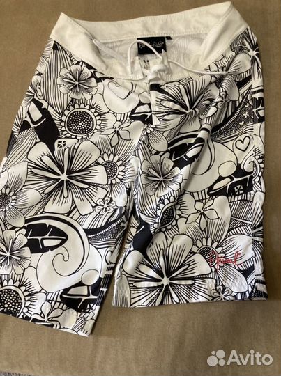Шорты женские новые