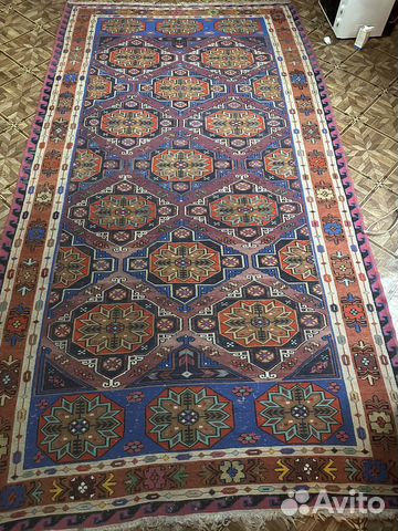 Ковер ручной работы