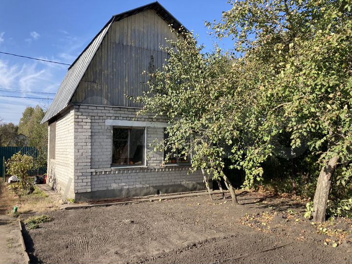 Дача 30 м² на участке 6 сот.