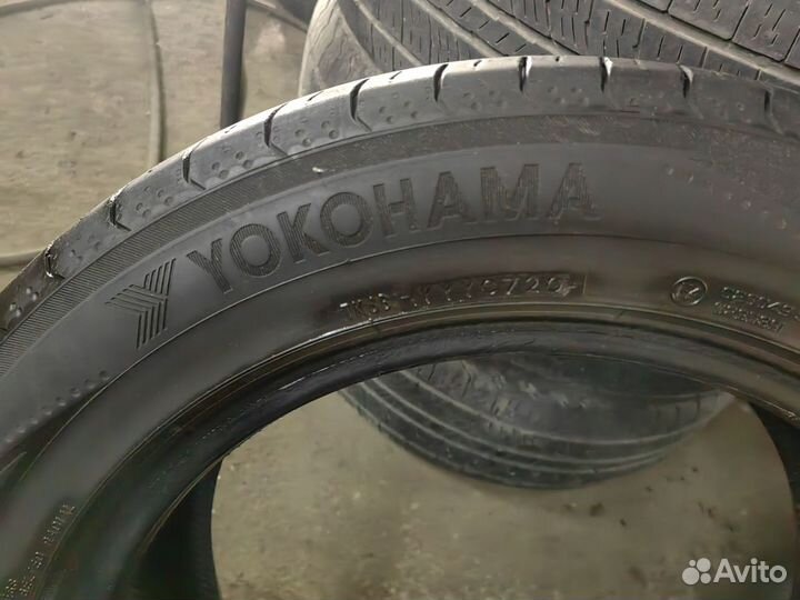 Yokohama BluEarth RV-02 235/55 R17