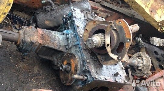 Задний мост мтз 80. Бортовой редуктор трактора т 25. Редуктор вку 500. 70-2401010-б мост мтз задний в сборе. Показать задний мост мтз 80.