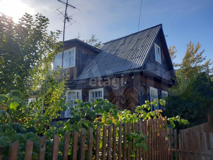 Дача 40 м² на участке 5 сот.