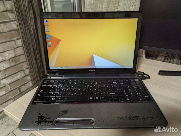 Ноутбук Toshiba 4-х ядерный для игр, учебы, работы