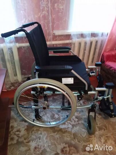 Коляска инвалидная